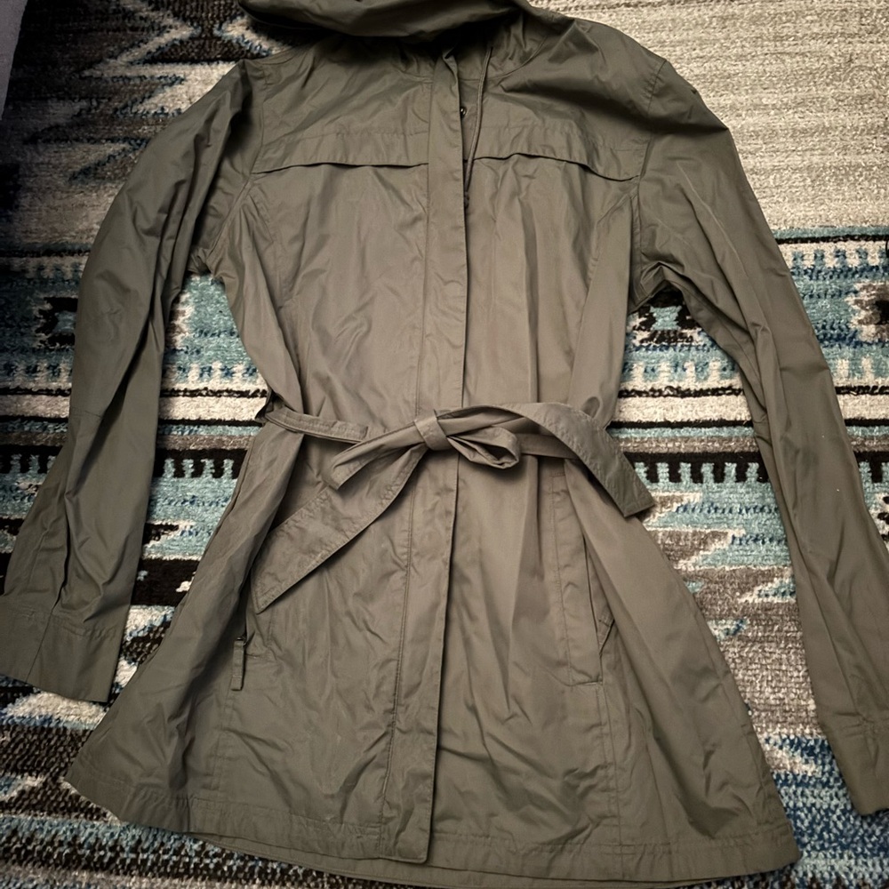 Columbia Rain Jacket
